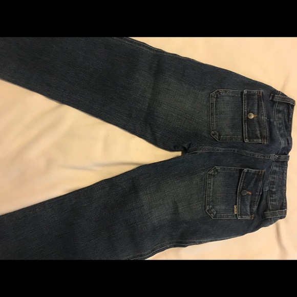 Clash Capris - Picture 3 of 5